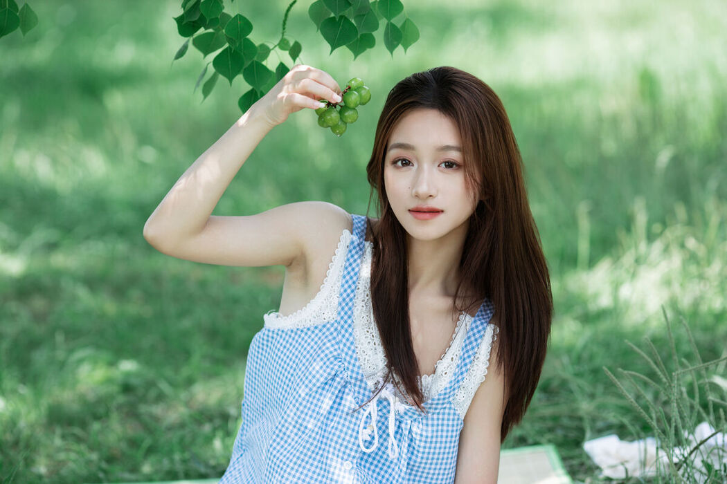 YiTuYu艺图语 Vol.7110 Yu Er