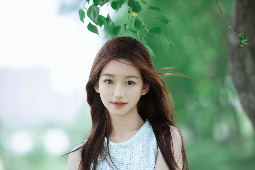 YiTuYu艺图语 Vol.7077 Yu Er
