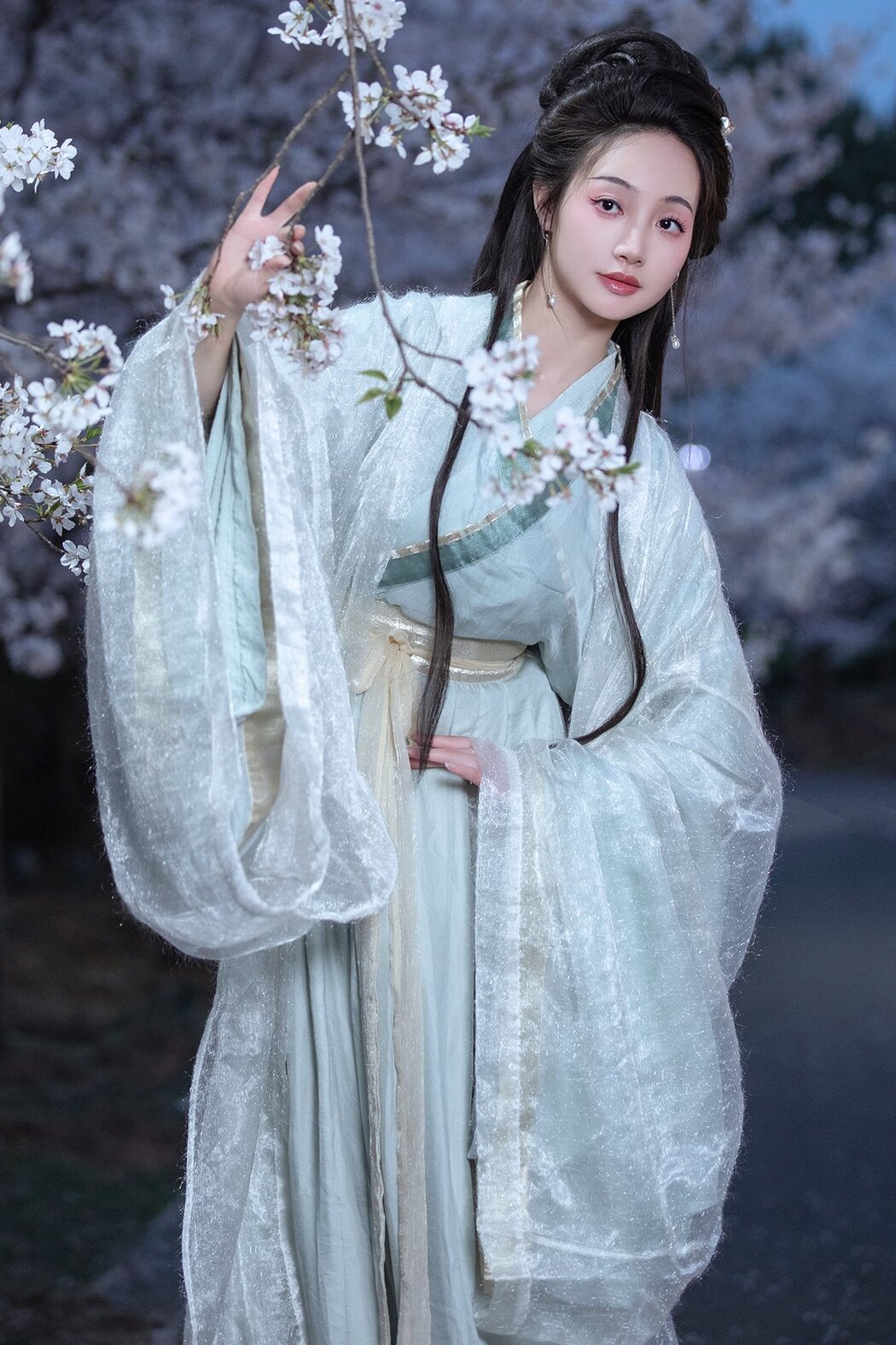 YiTuYu艺图语 Vol.7063 Ling Zi Xi Cover Photo