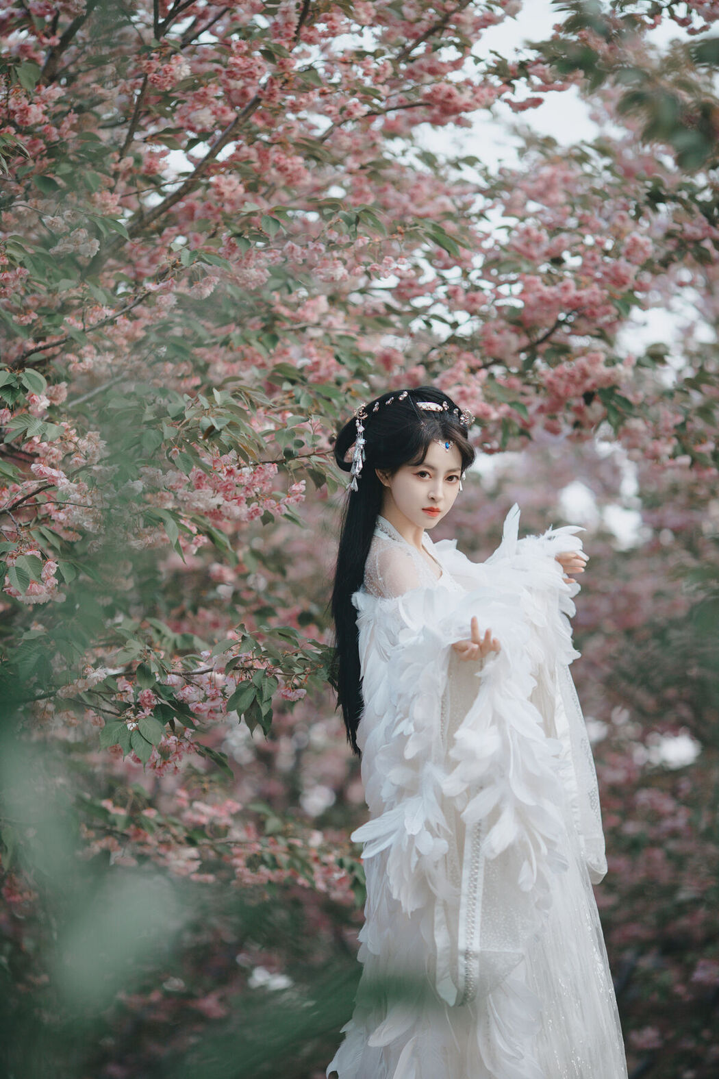 YiTuYu艺图语 Vol.7115 Yi Xuan