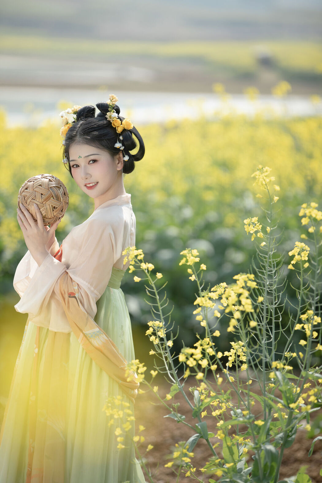 YiTuYu艺图语 Vol.7111 Suan La Tang Er