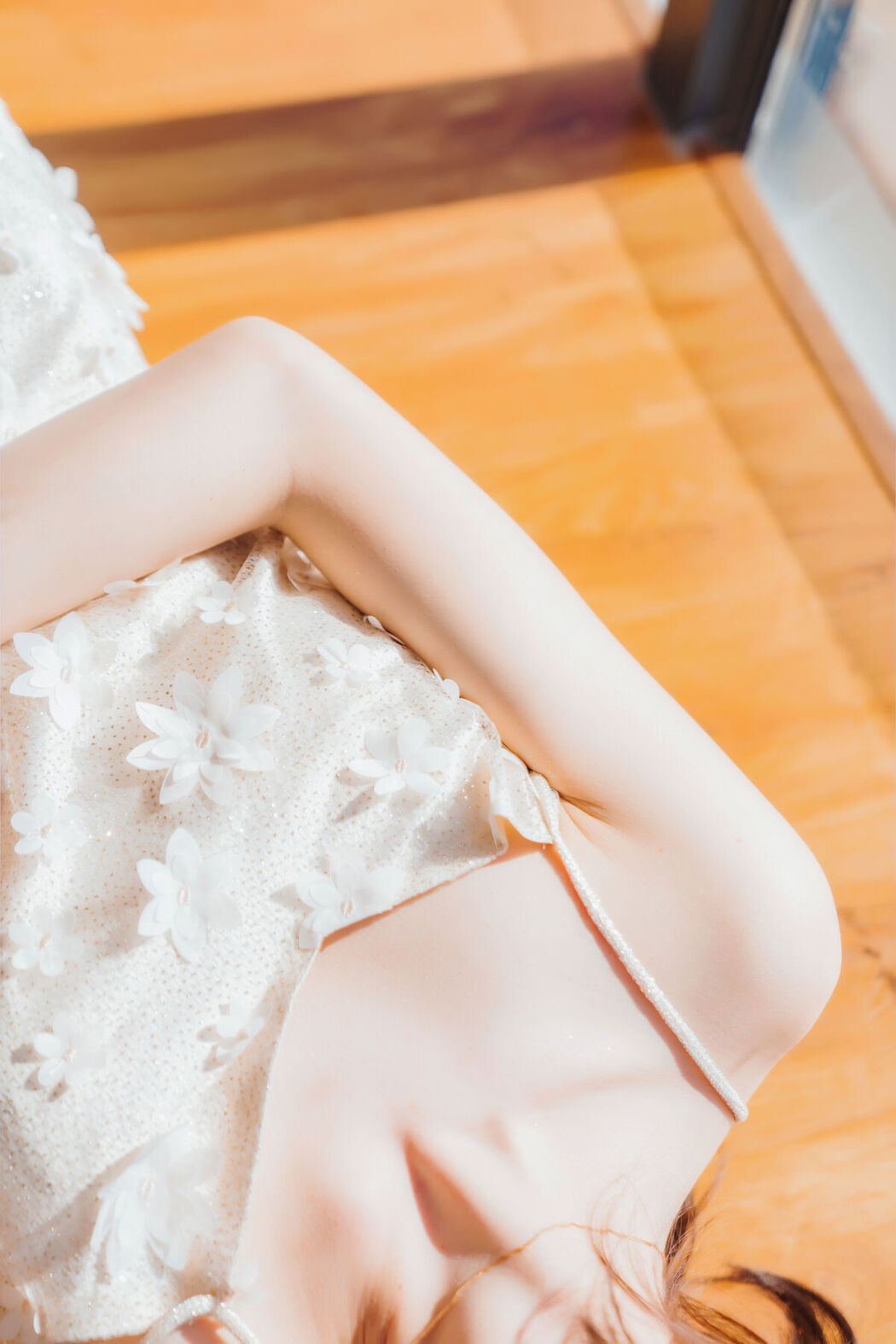 YiTuYu艺图语 Vol.7070 Cherry Meow