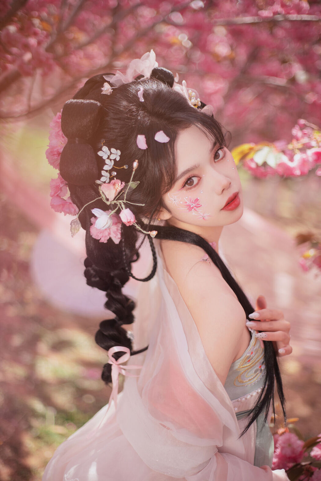 YiTuYu艺图语 Vol.7087 Wan Yi