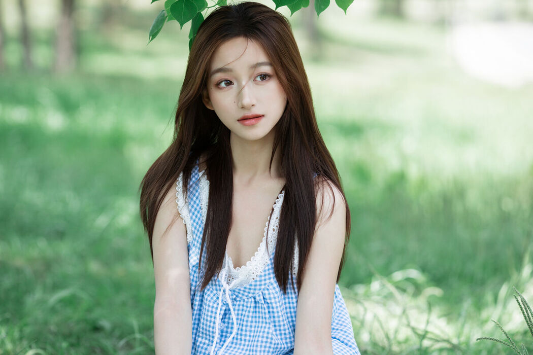 YiTuYu艺图语 Vol.7110 Yu Er