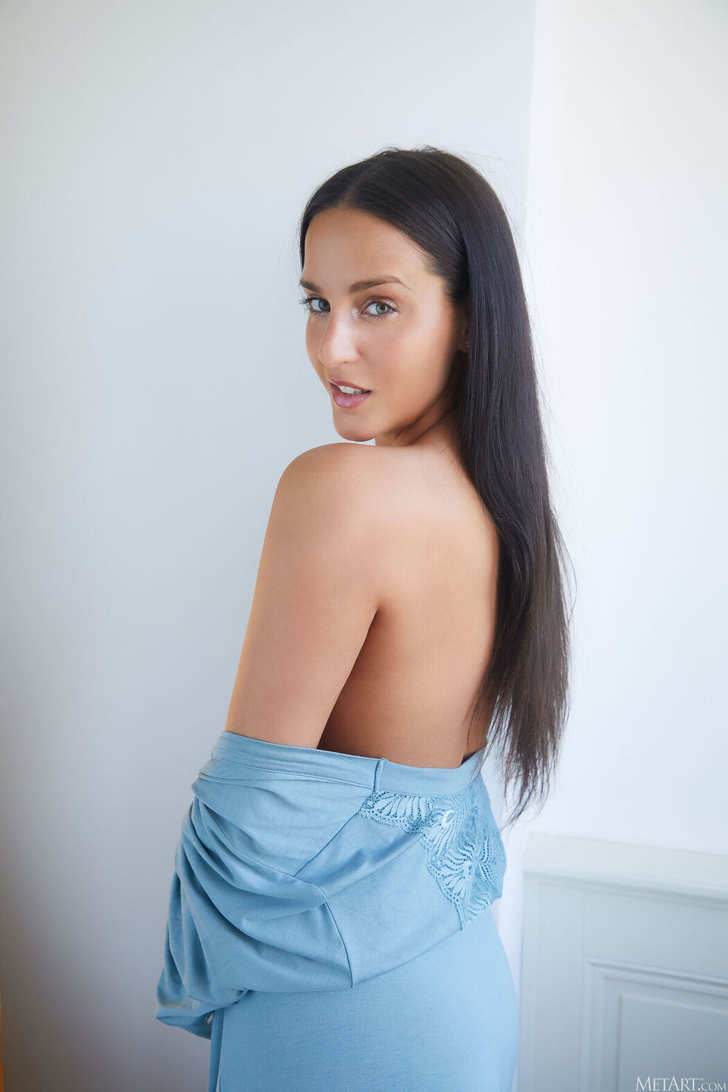 MetArt Betzz – Gentle Breeze Part1 (64P)