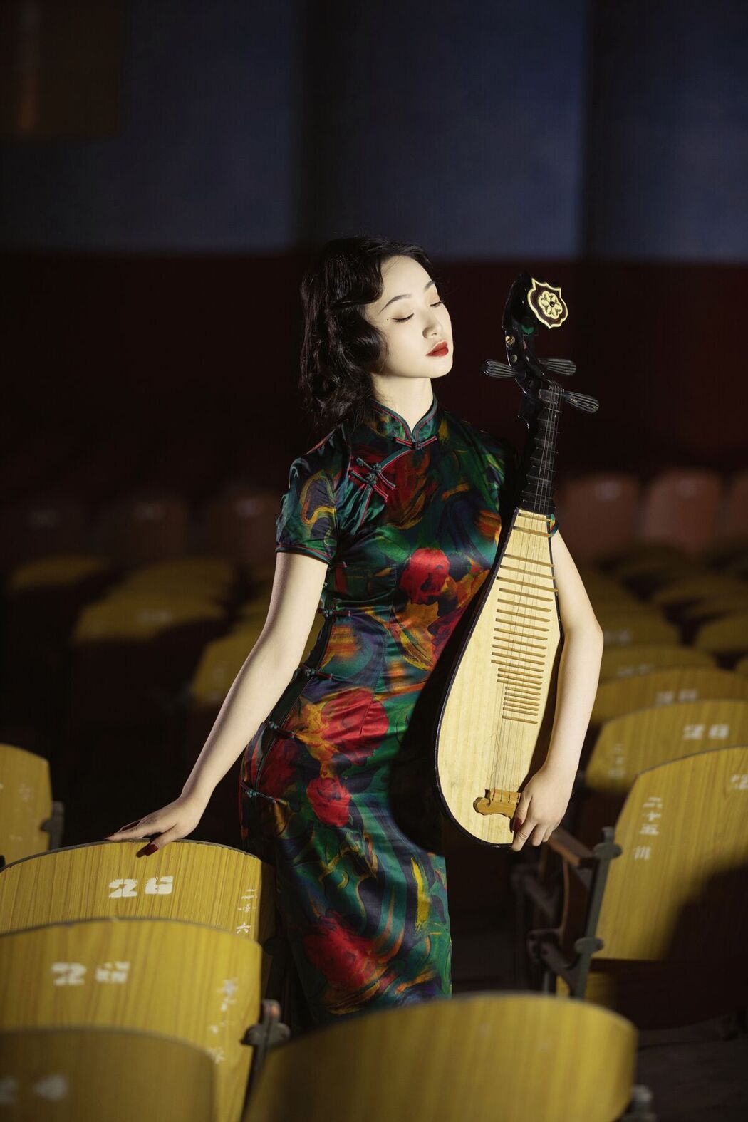 YiTuYu艺图语 Vol.7129 Ling Zi Xi