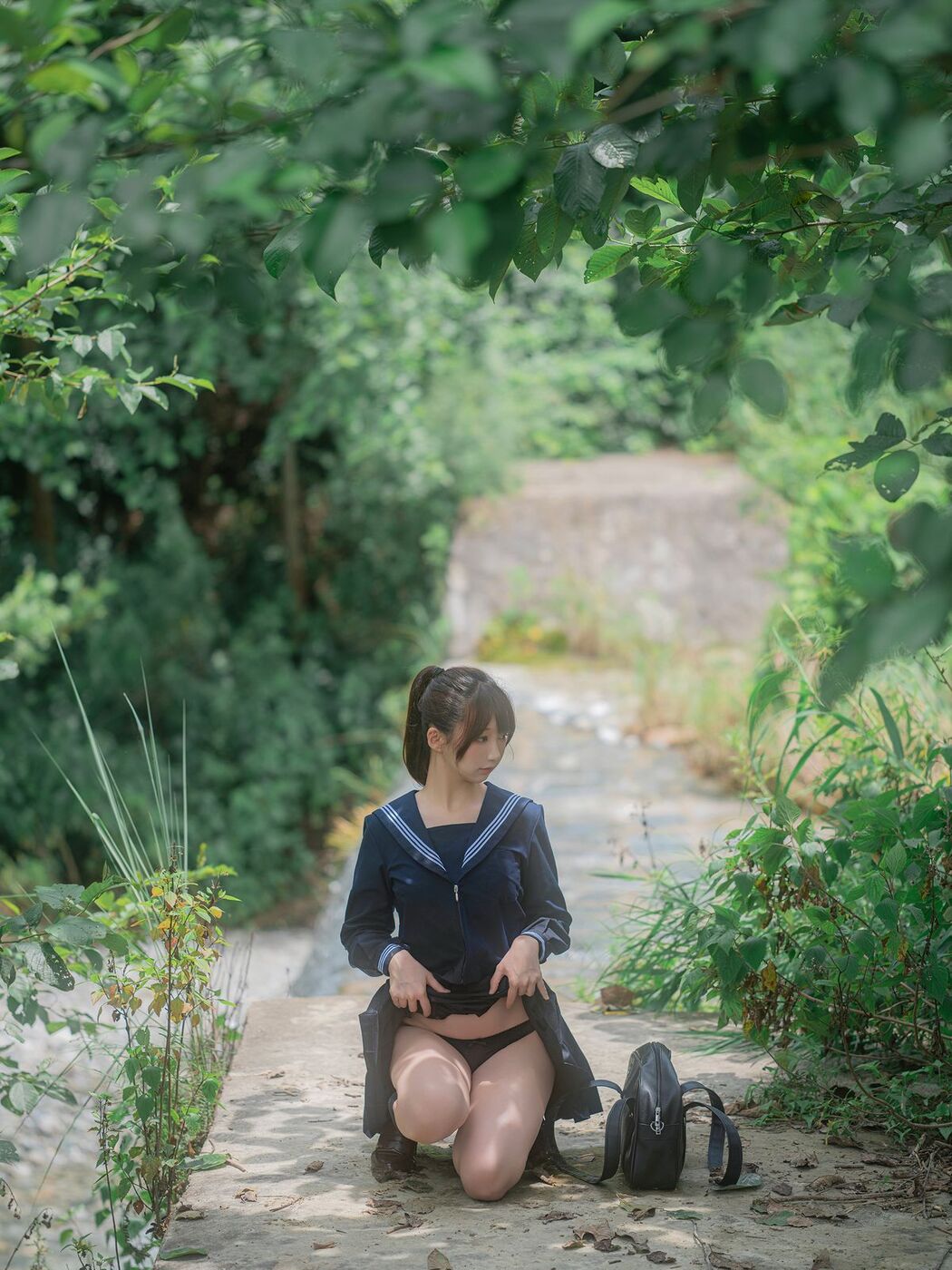 Coser@NAGISA魔物喵 – 川で水遊び Part2 (56P)