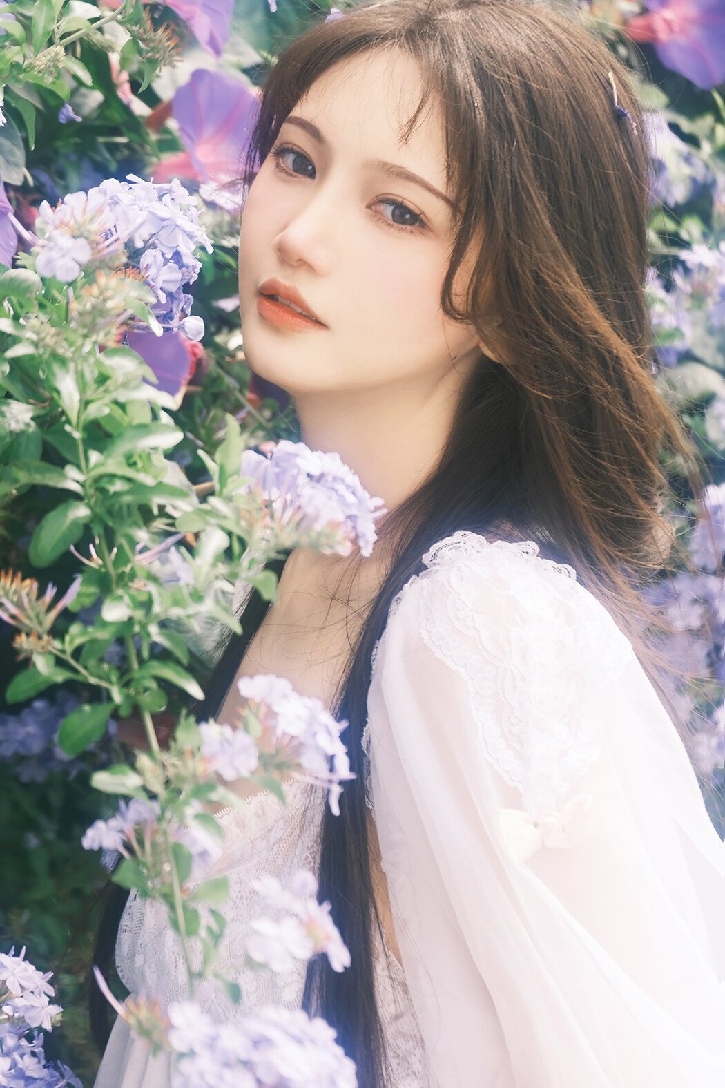 YiTuYu艺图语 Vol.7127 Ai Pai Zhao De Xiao Shi Cover Photo
