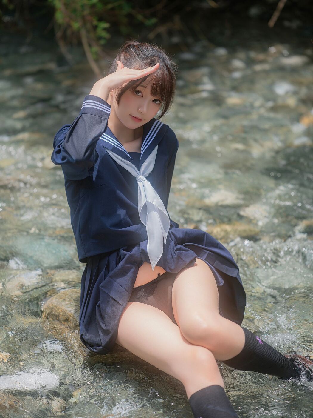 Coser@NAGISA魔物喵 – 川で水遊び Part1 (56P)