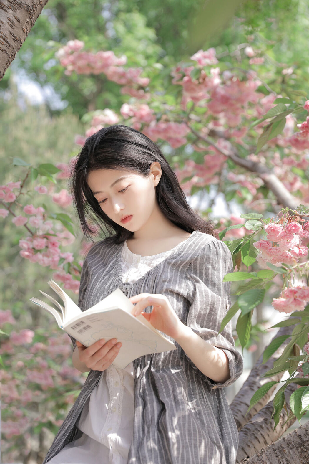 YiTuYu艺图语 Vol.7128 Xu Jia Yue