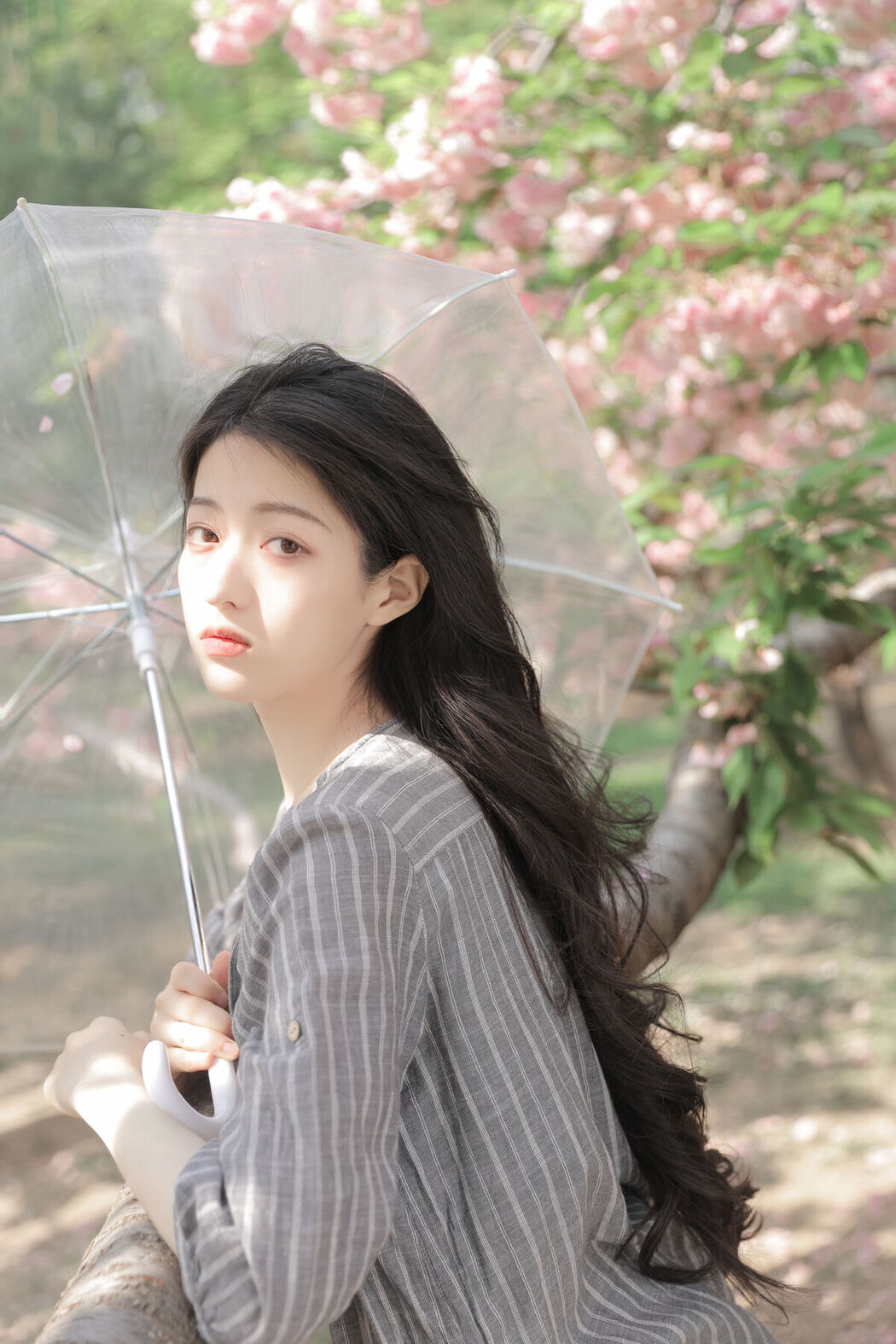 YiTuYu艺图语 Vol.7128 Xu Jia Yue