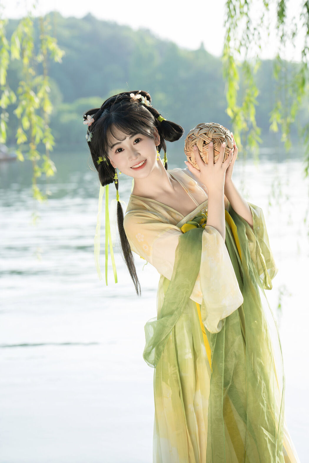 YiTuYu艺图语 Vol.7153 Jiao Yi Zhi Sui Sui