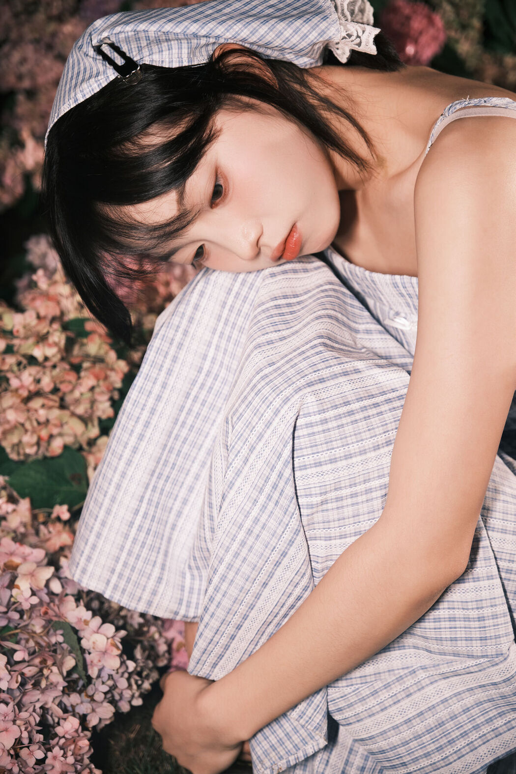 YiTuYu艺图语 Vol.7229 Jiu Cai He Zi