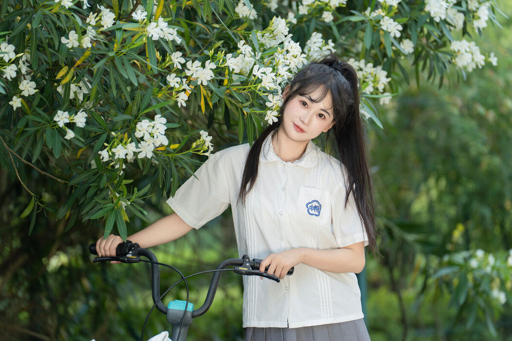 YiTuYu艺图语 Vol.7260 Jiao Yi Zhi Sui Sui