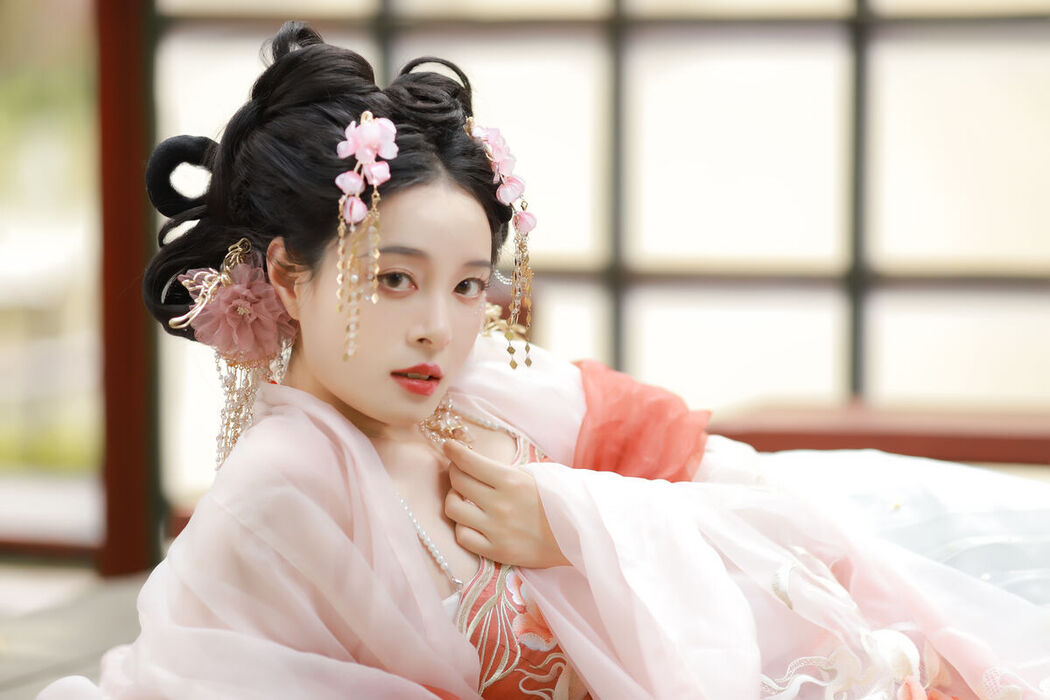 YiTuYu艺图语 Vol.7146 Sui Sui Ru Yi