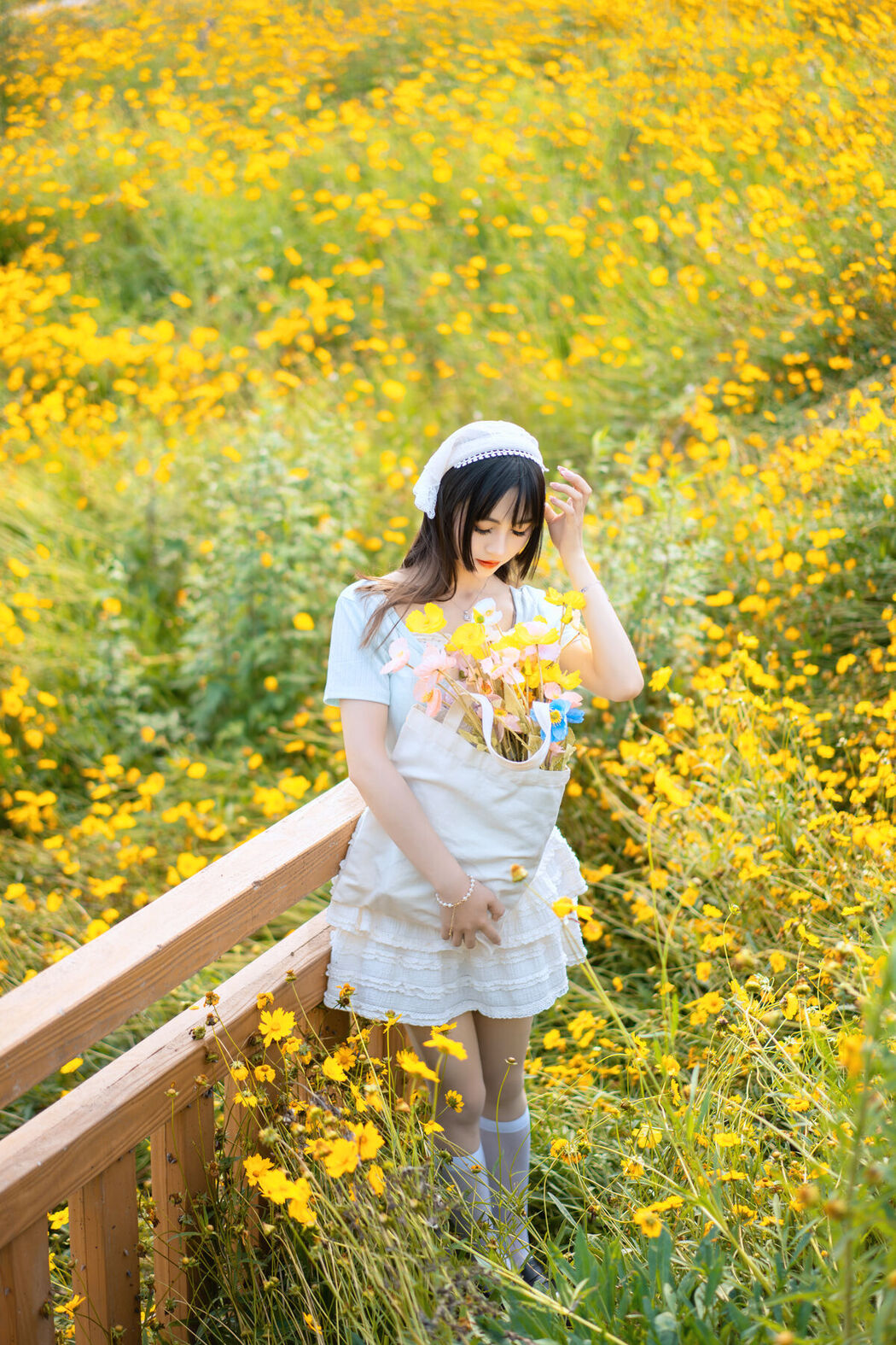 YiTuYu艺图语 Vol.7181 Qian Luo Nai You