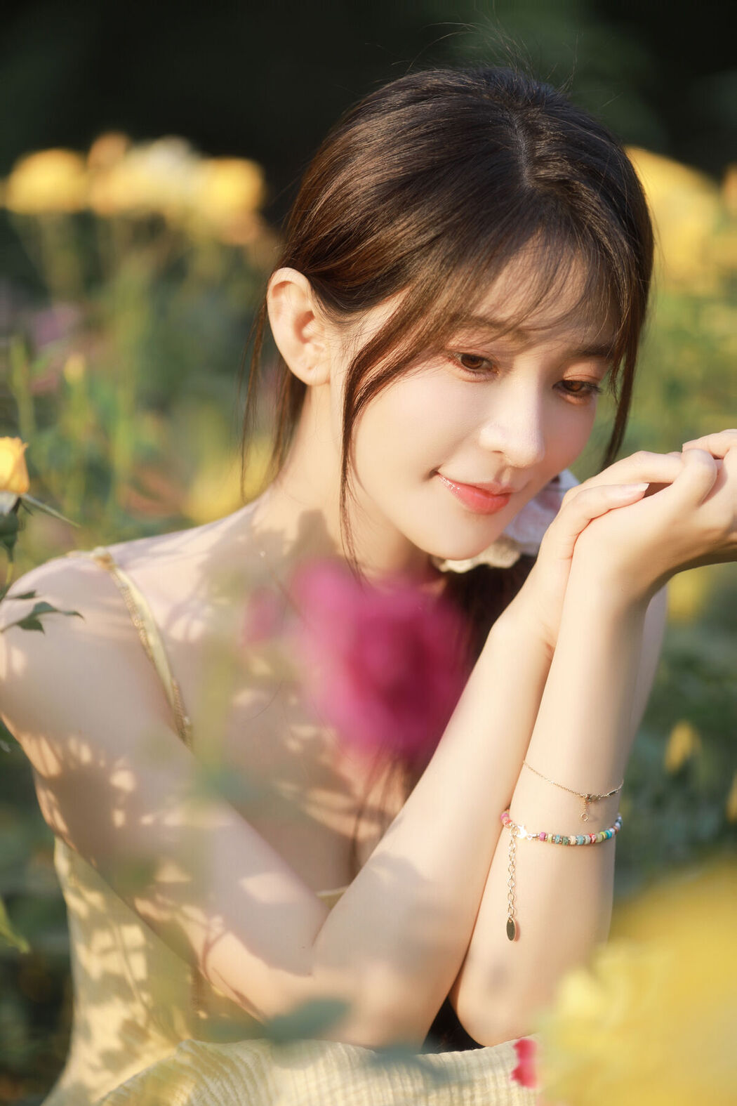 YiTuYu艺图语 Vol.7142 Yang Yi Mo