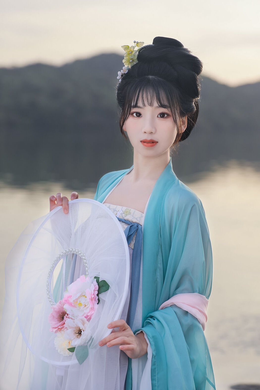 YiTuYu艺图语 Vol.7164 Zhou Zhou Ay