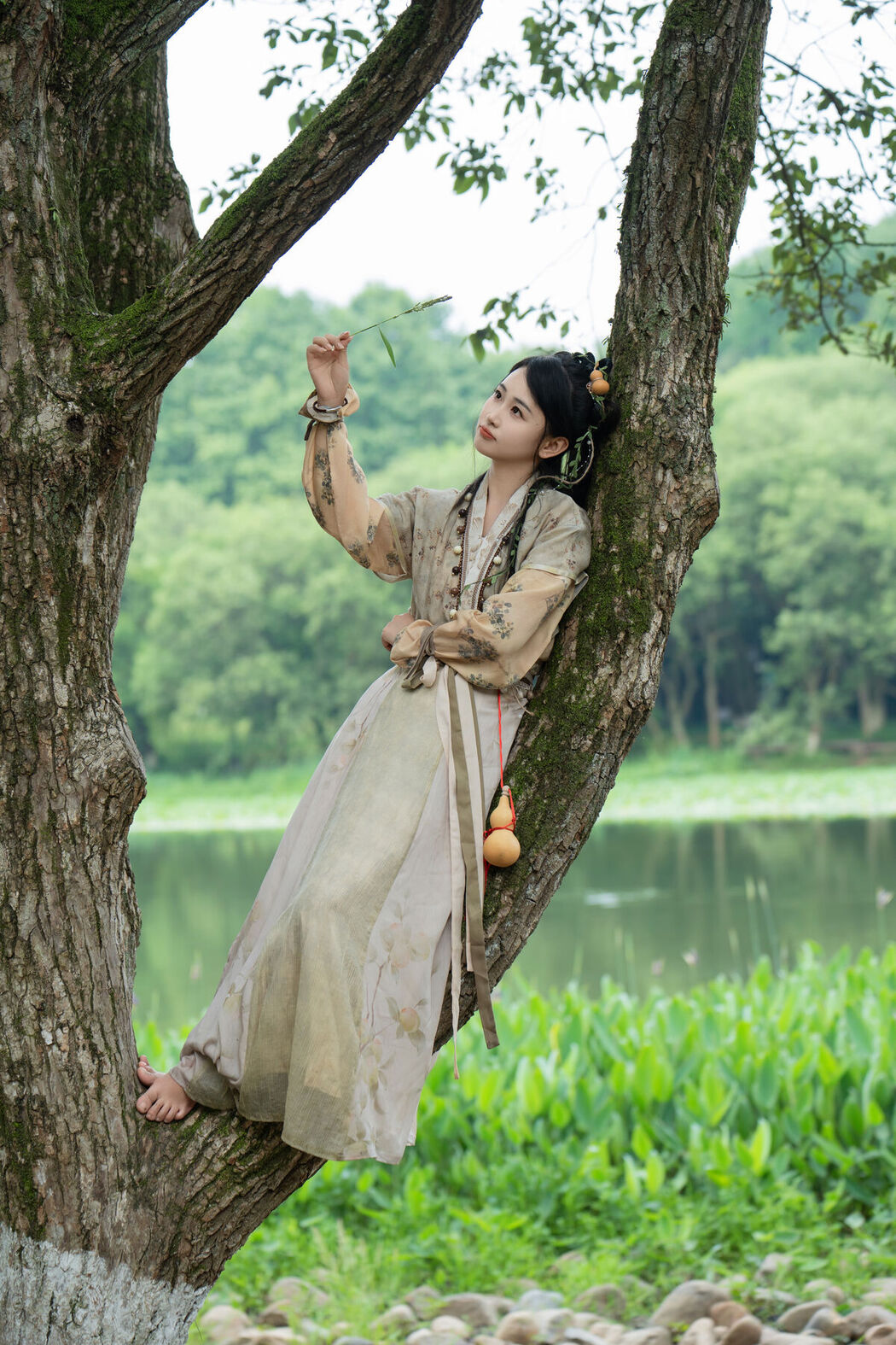 YiTuYu艺图语 Vol.7213 Jiao Yi Zhi Sui Sui