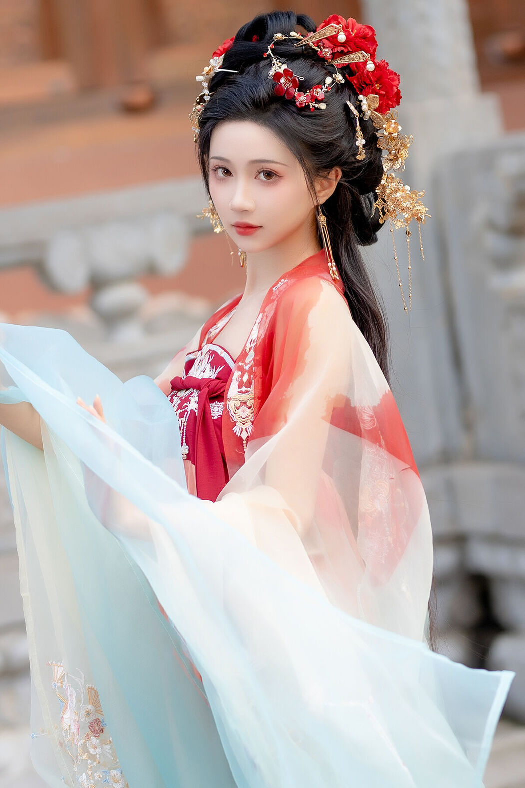 YiTuYu艺图语 Vol.7208 Qi Luo Sheng De Xiao Su Su Cover Photo