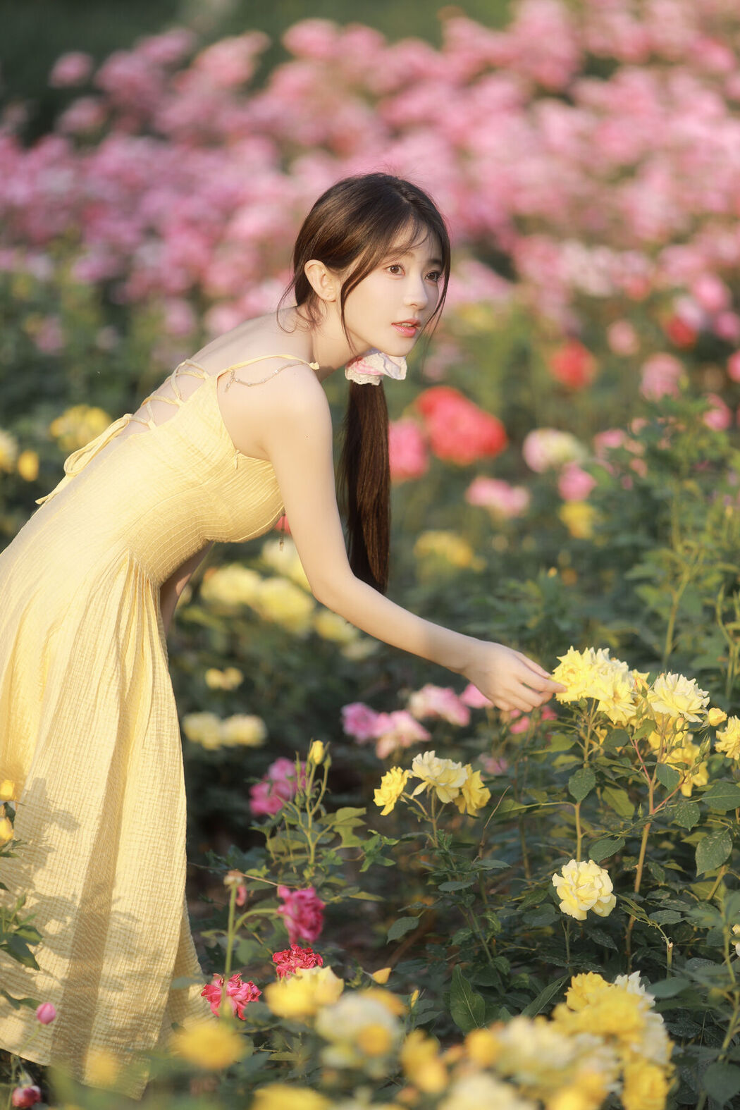 YiTuYu艺图语 Vol.7142 Yang Yi Mo