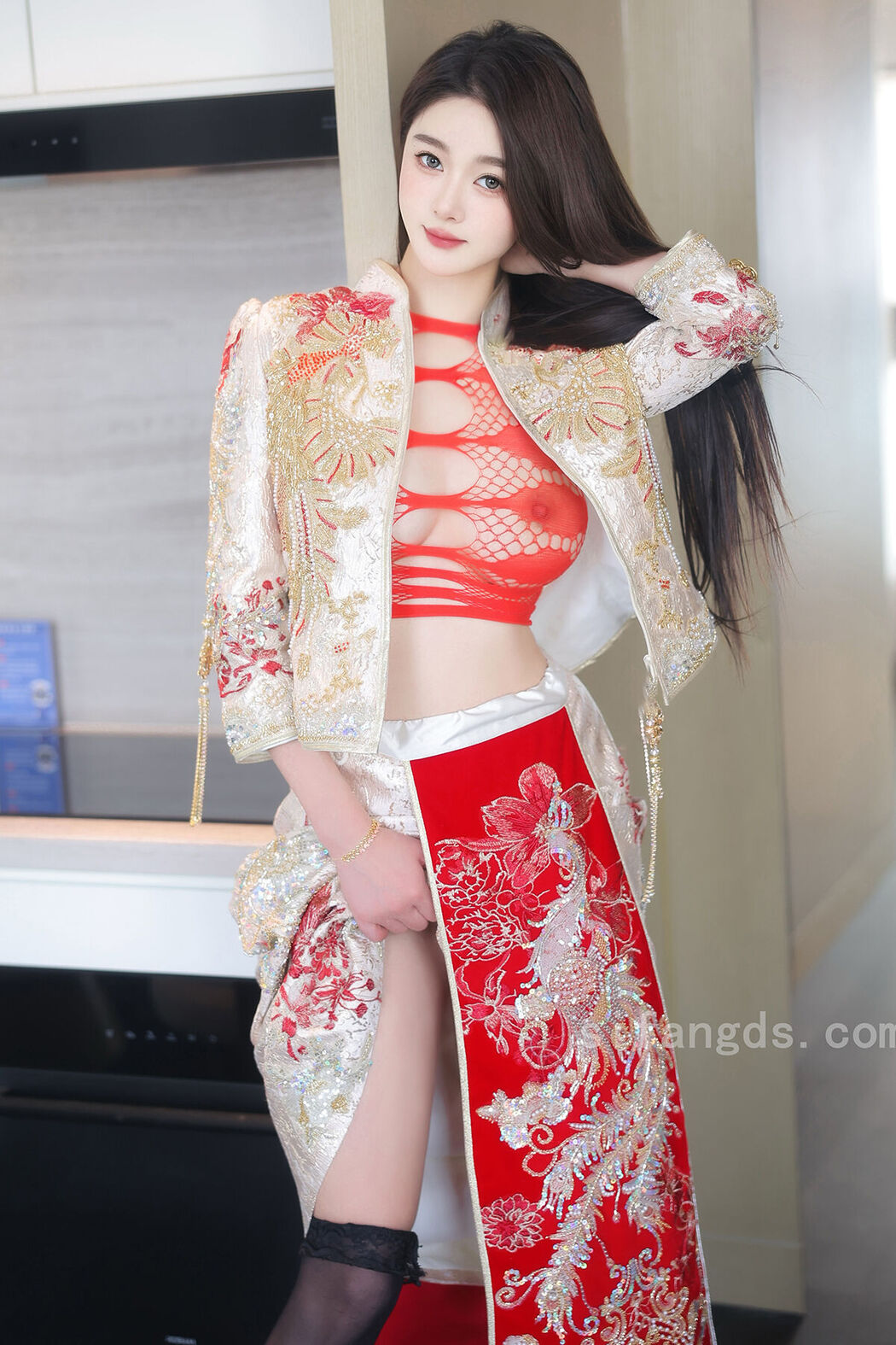 XR Uncensored Candy Tang Tang Candy糖糖 – R18 秀人网模特 新年礼服 Part1 Cover Photo