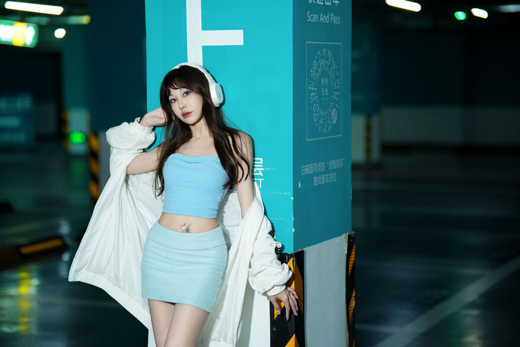 YiTuYu艺图语 Vol.7201 Swikey