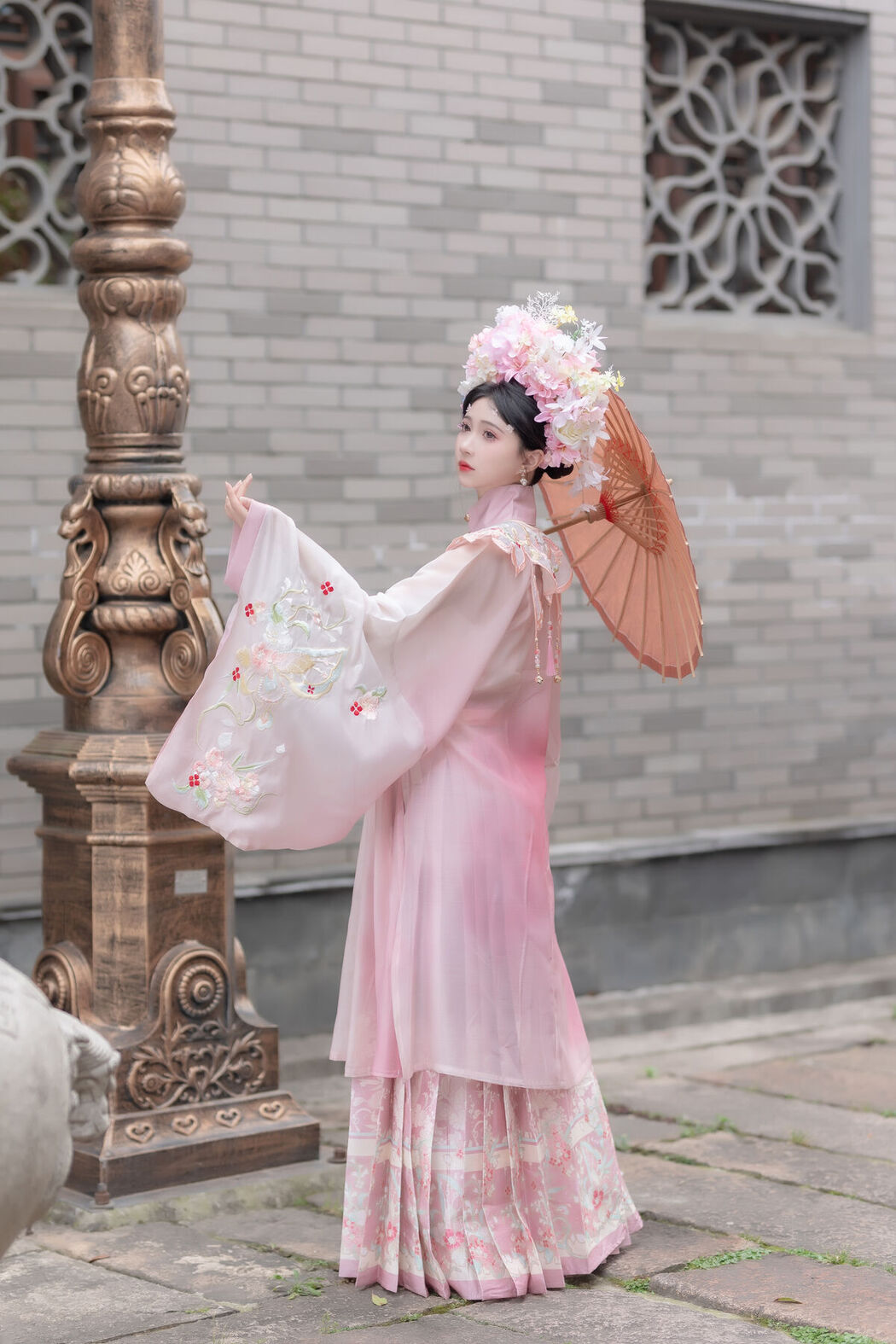 YiTuYu艺图语 Vol.7231 Qi Luo Sheng De Xiao Su Su