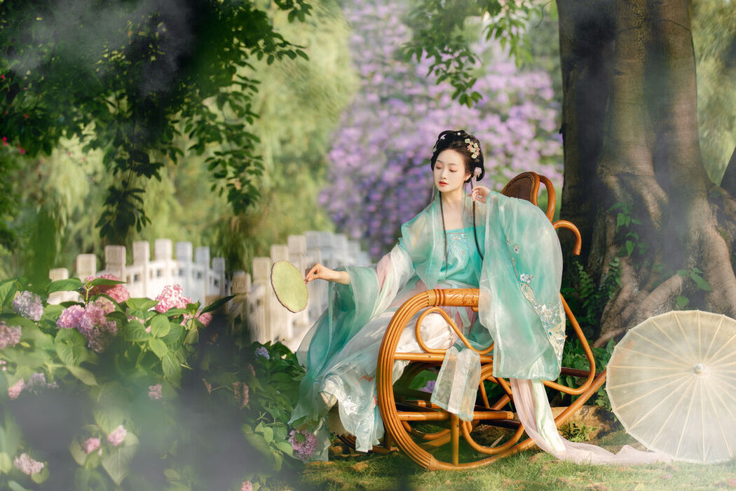 YiTuYu艺图语 Vol.7165 Ling Zi Xi