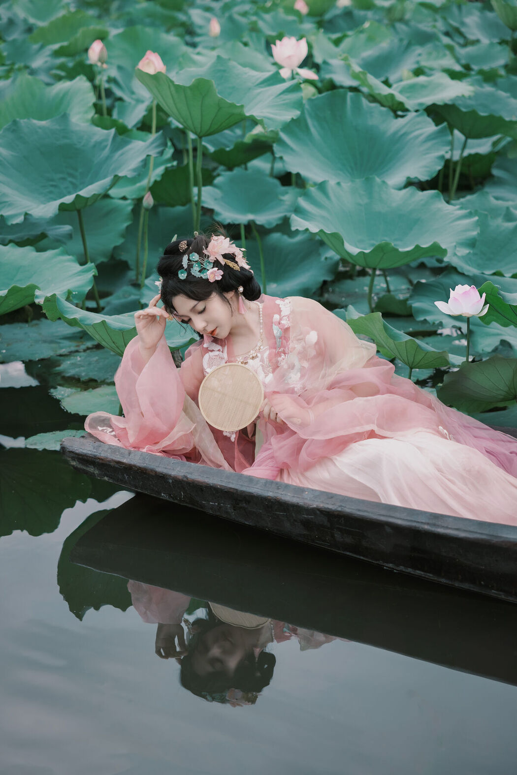YiTuYu艺图语 Vol.7305 Mini Mi Li