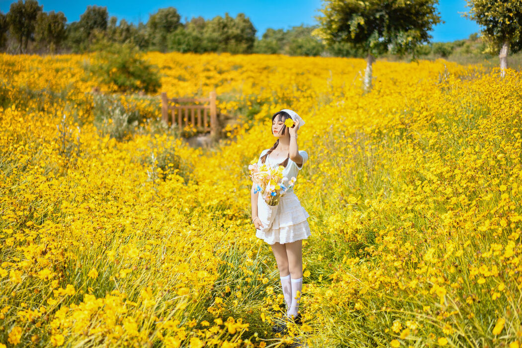 YiTuYu艺图语 Vol.7181 Qian Luo Nai You