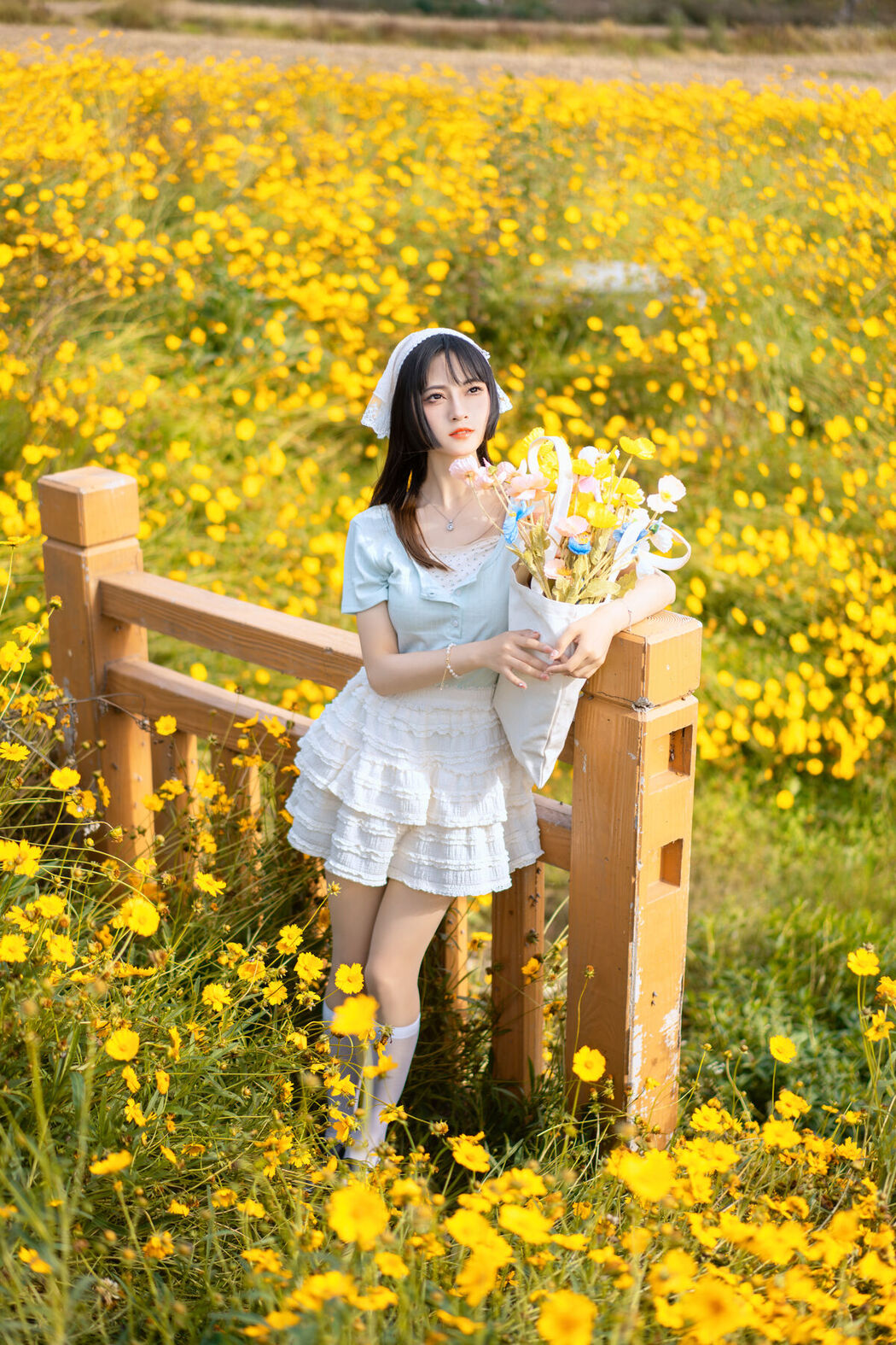 YiTuYu艺图语 Vol.7181 Qian Luo Nai You