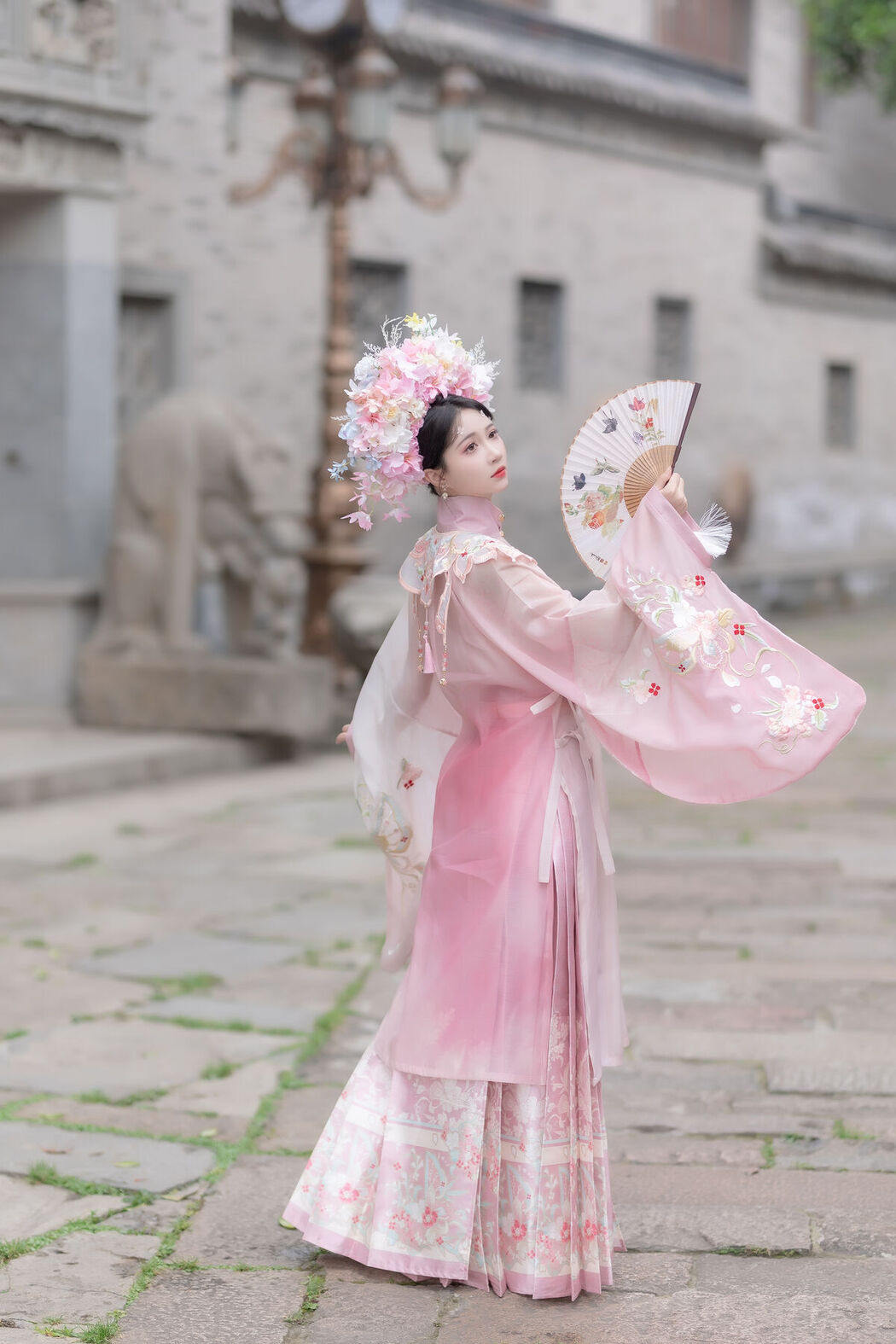 YiTuYu艺图语 Vol.7231 Qi Luo Sheng De Xiao Su Su