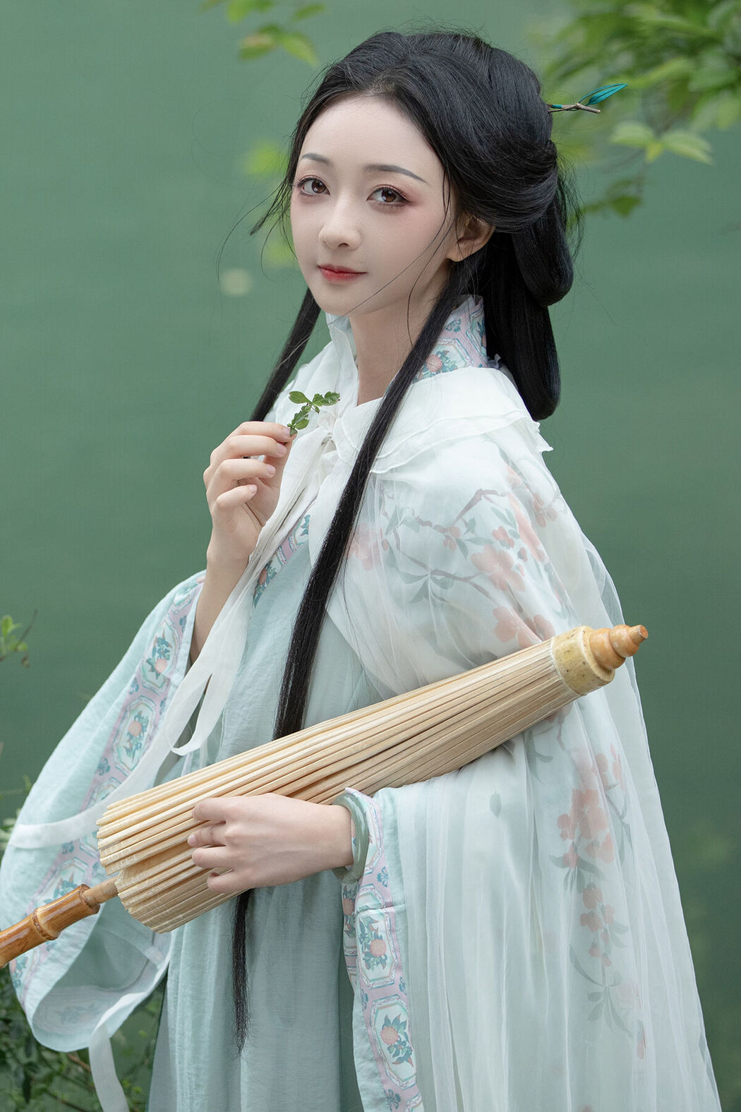 YiTuYu艺图语 Vol.7192 Xiao Yang Cover Photo