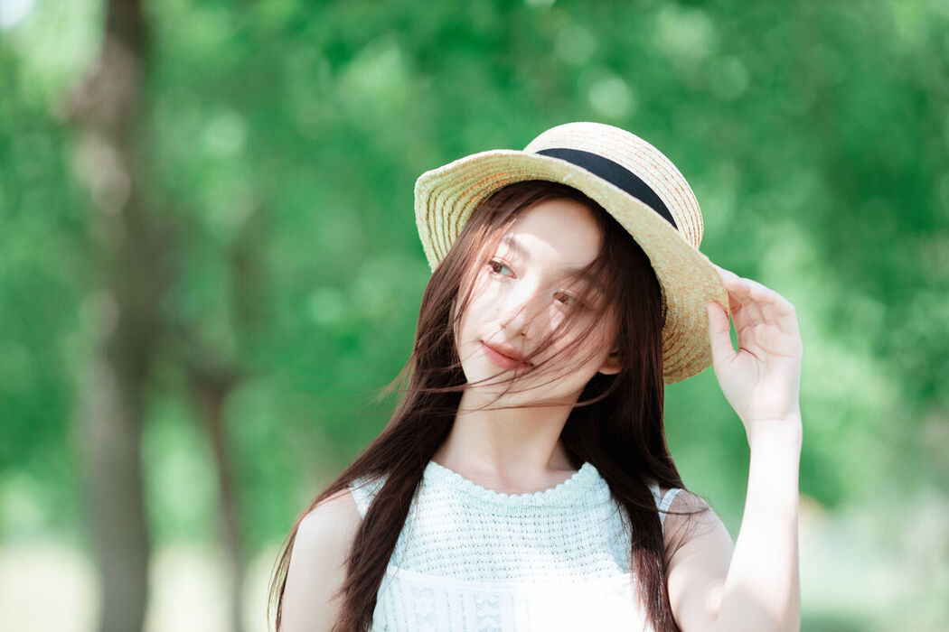 YiTuYu艺图语 Vol.7211 Yu Er