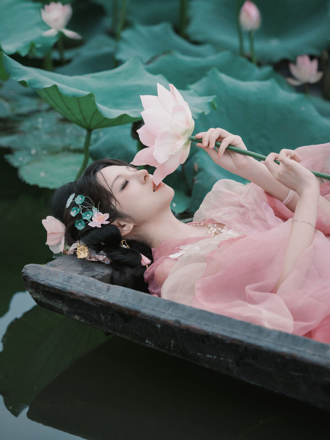 YiTuYu艺图语 Vol.7305 Mini Mi Li