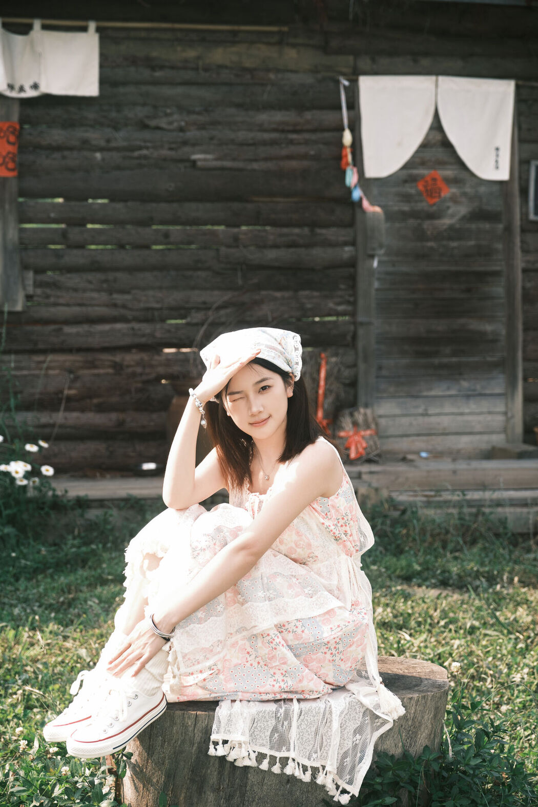 YiTuYu艺图语 Vol.7218 To Xiao Bei