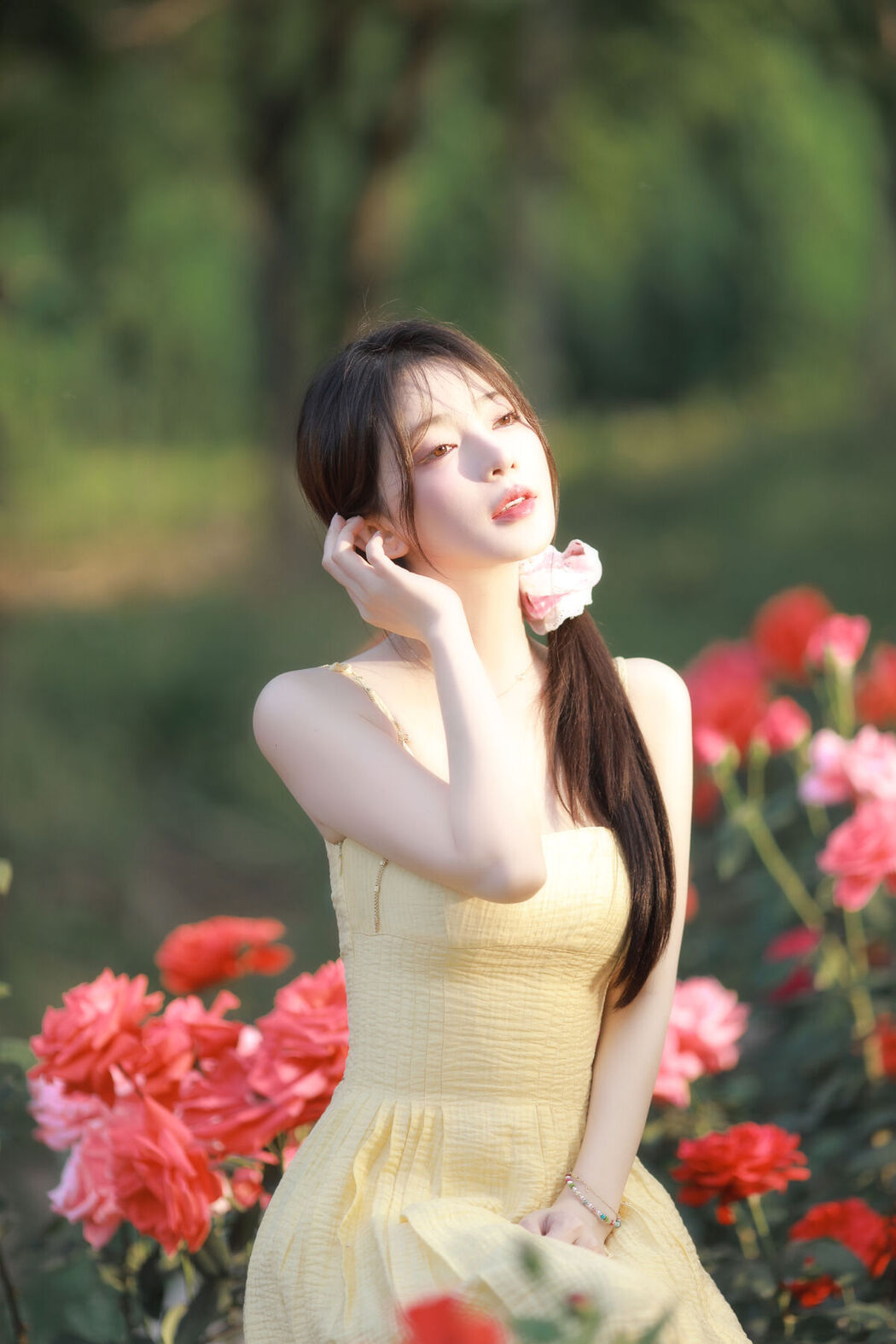 YiTuYu艺图语 Vol.7142 Yang Yi Mo