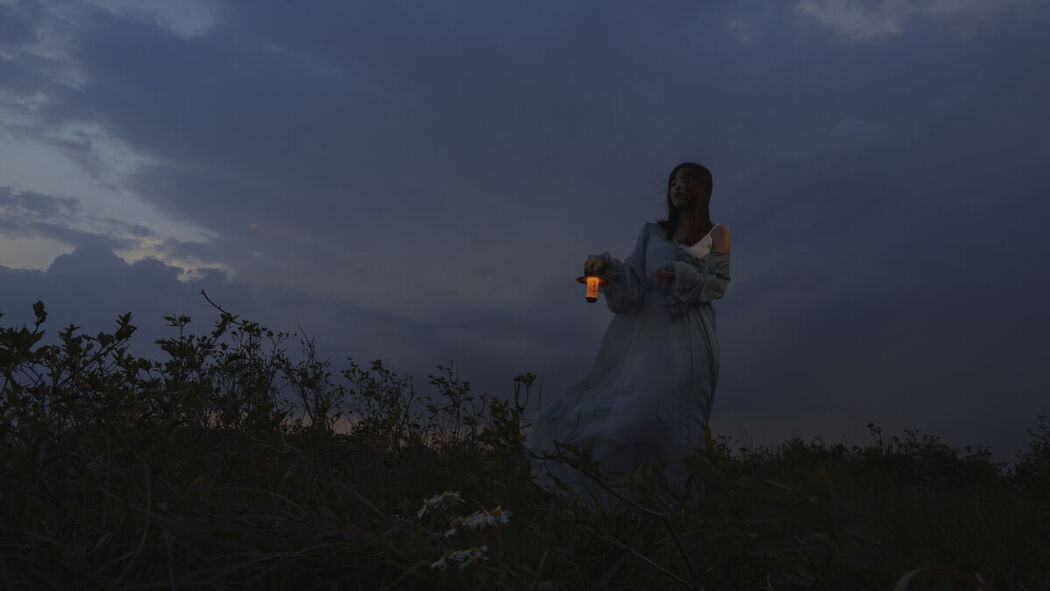 YiTuYu艺图语 Vol.7281 Yi Ge Xiao Cheng Zi