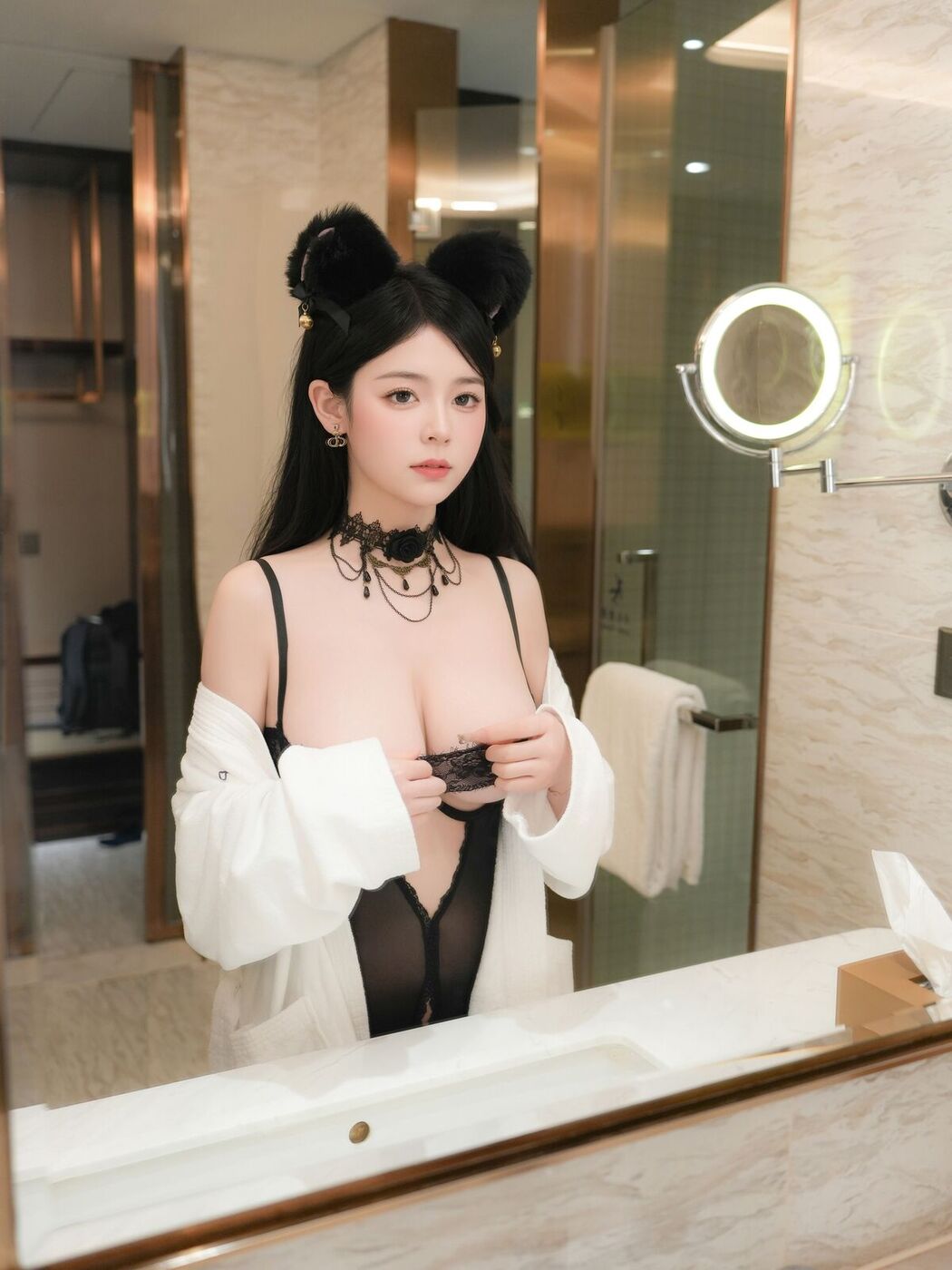 XR Uncensored You Jiang 优酱 – R18 秀人网模特 浴室情趣 (82P)