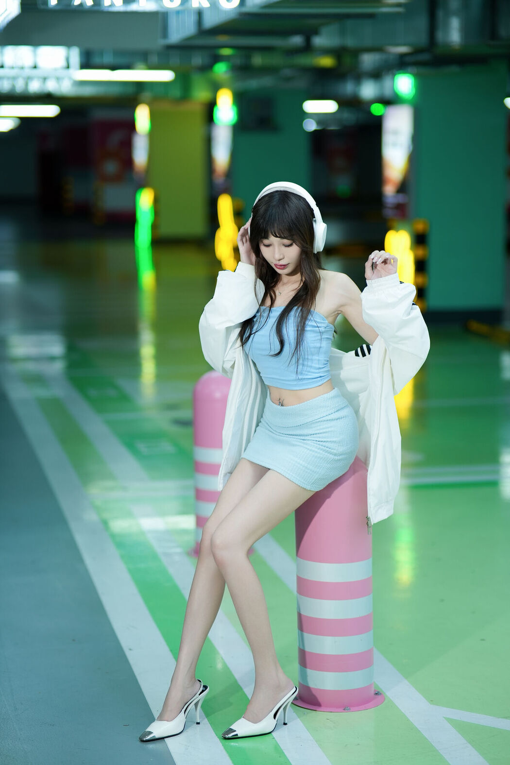 YiTuYu艺图语 Vol.7201 Swikey