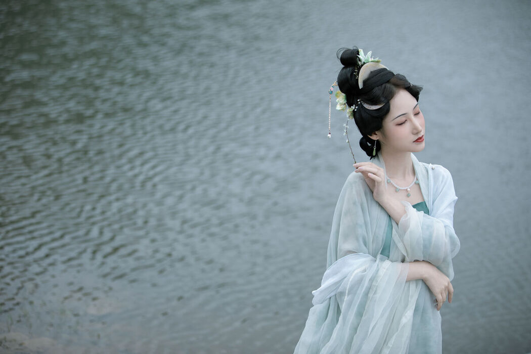 YiTuYu艺图语 Vol.7253 Nian Ze Mei Xiao