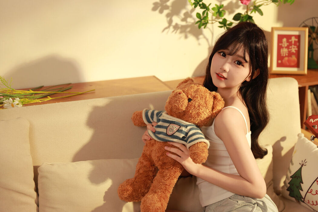 YiTuYu艺图语 Vol.7277 Shi Xiao Guan O