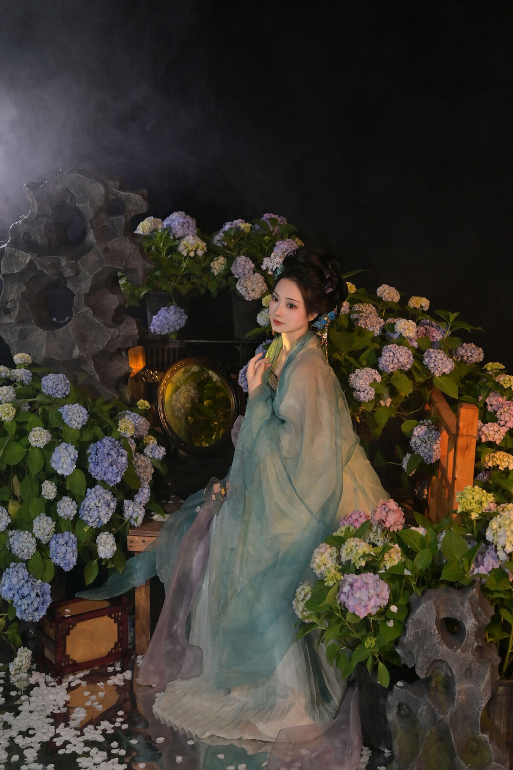 YiTuYu艺图语 Vol.7159 Nashi Tu Shiro