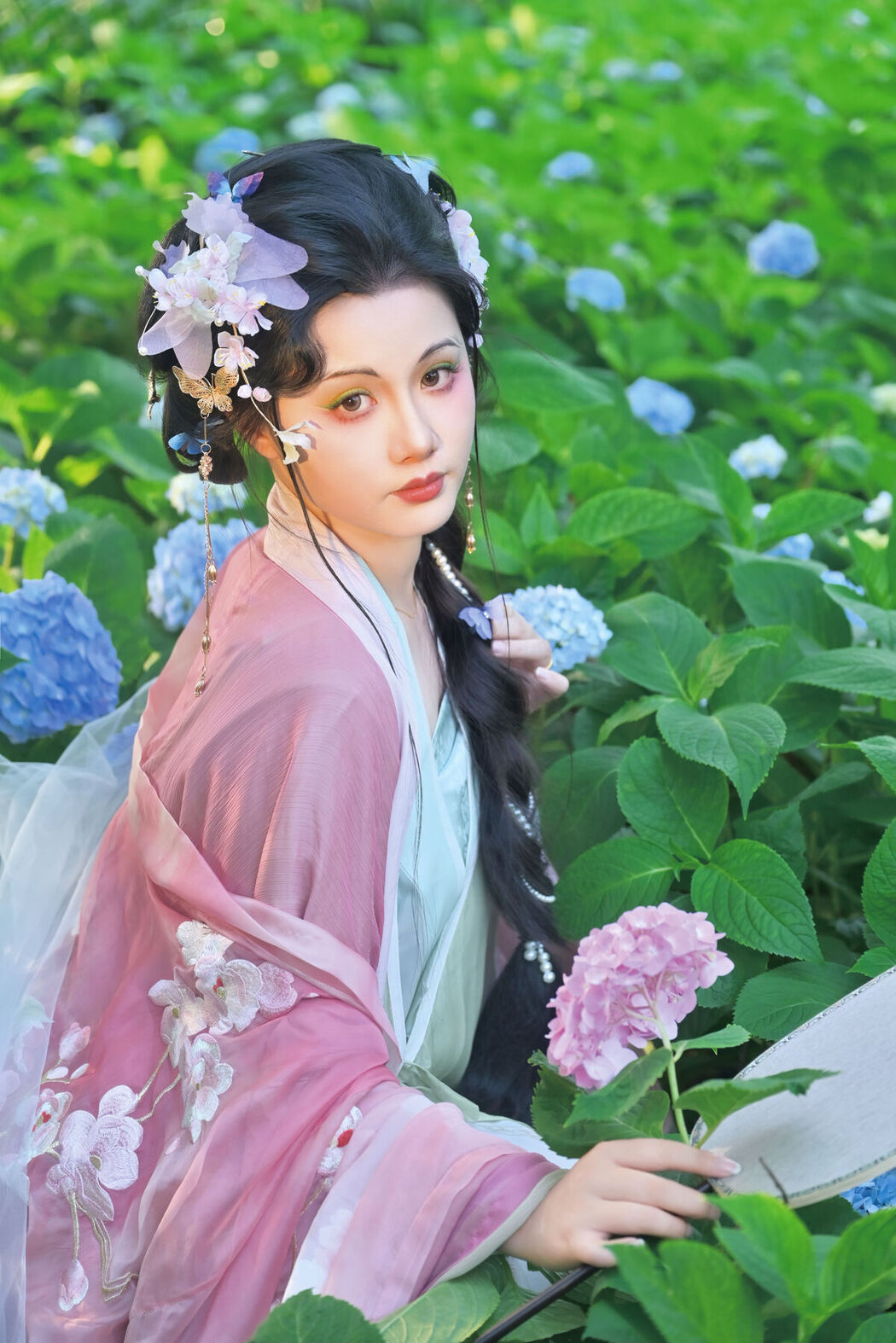 YiTuYu艺图语 Vol.7172 Yi Zhi Tou Lan De Li Li