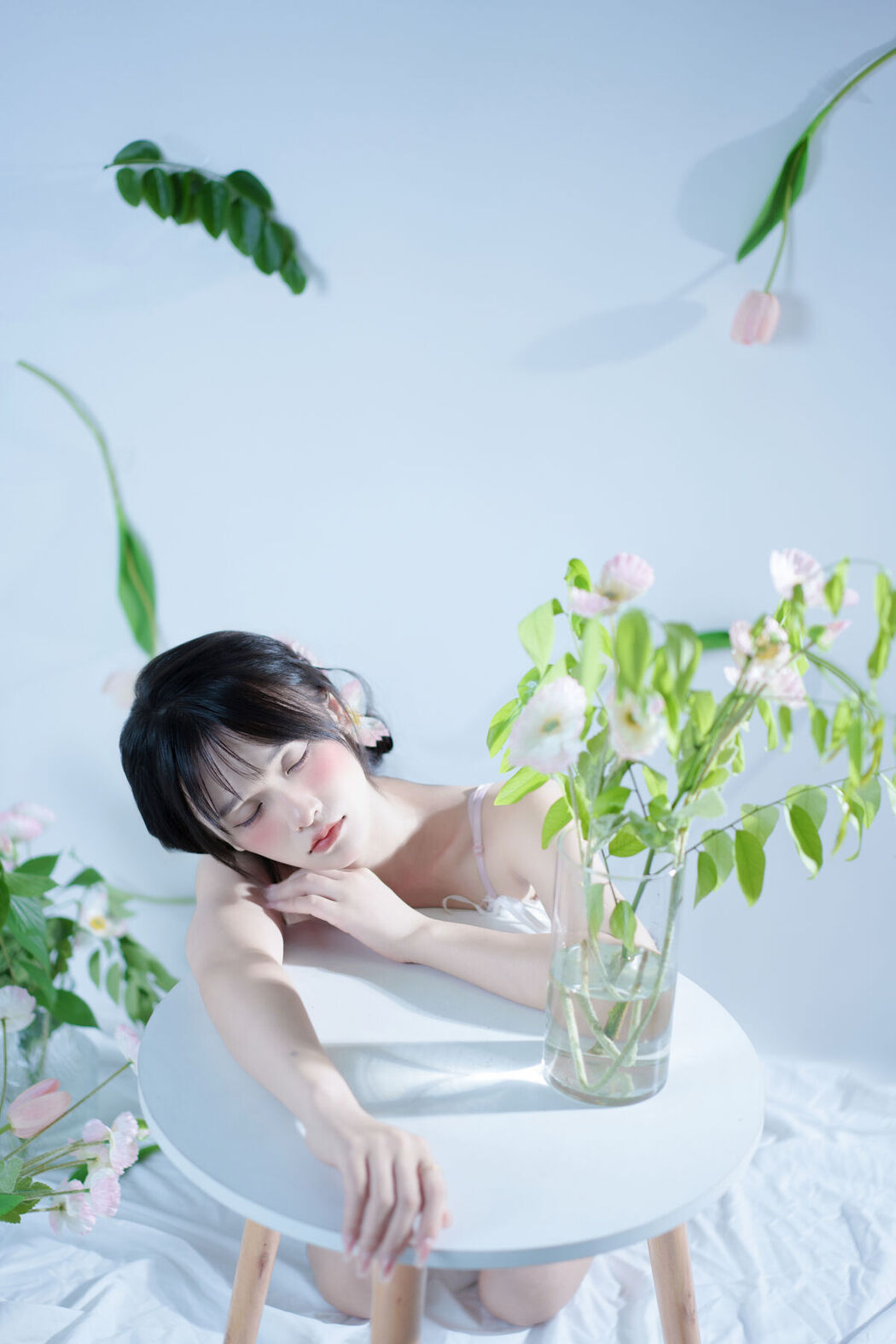 YiTuYu艺图语 Vol.7256 Pei Xin