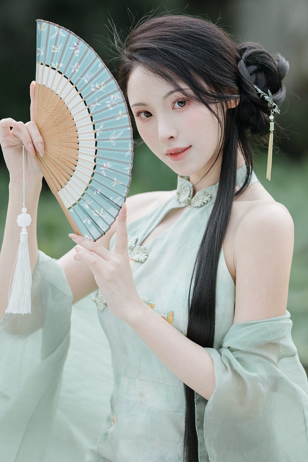 YiTuYu艺图语 Vol.7157 Yi Xiao Zhi Zhi Zhi Zhi Cover Photo