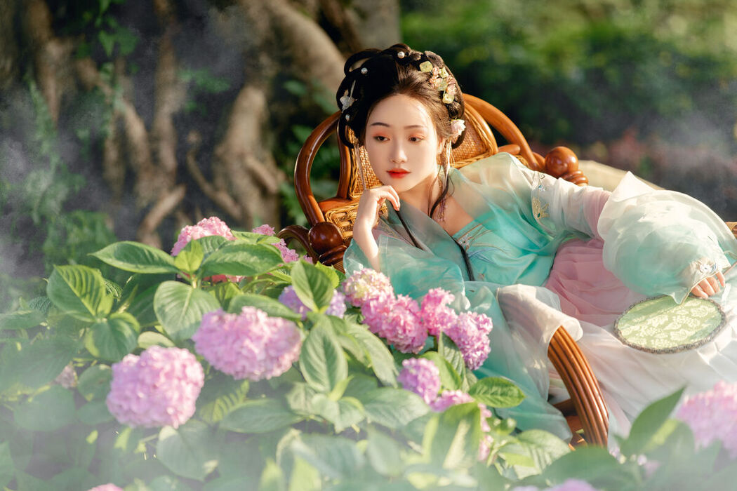 YiTuYu艺图语 Vol.7165 Ling Zi Xi