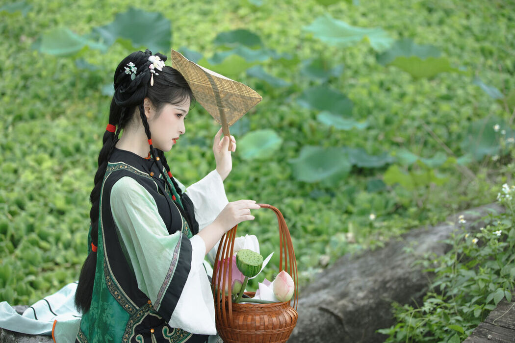 YiTuYu艺图语 Vol.7167 Tian Tian Quan Quan