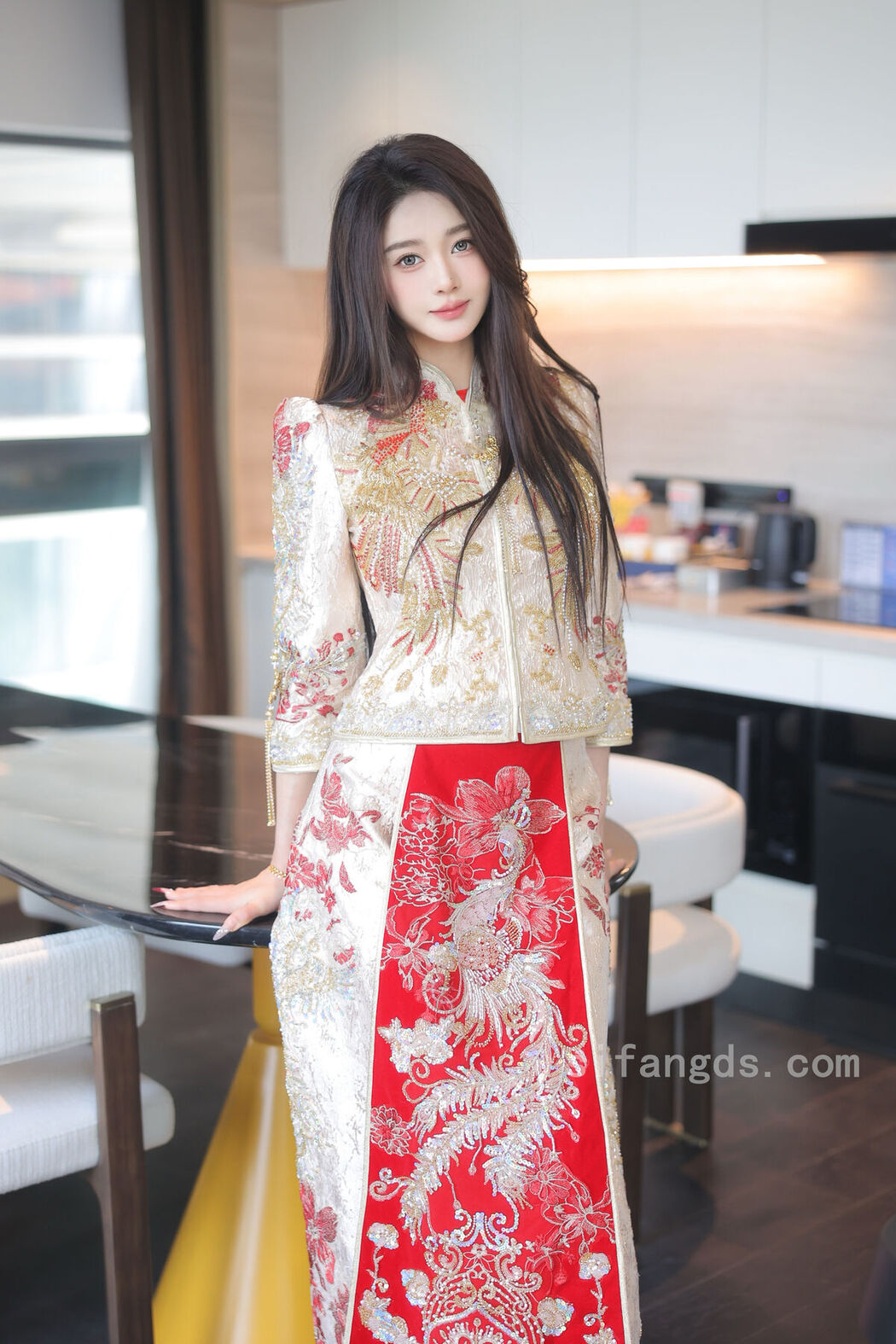 XR Uncensored Candy Tang Tang Candy糖糖 – R18 秀人网模特 新年礼服 Part1